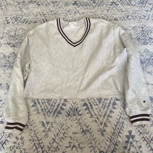 Like New Champion Cropped Sweatshirt